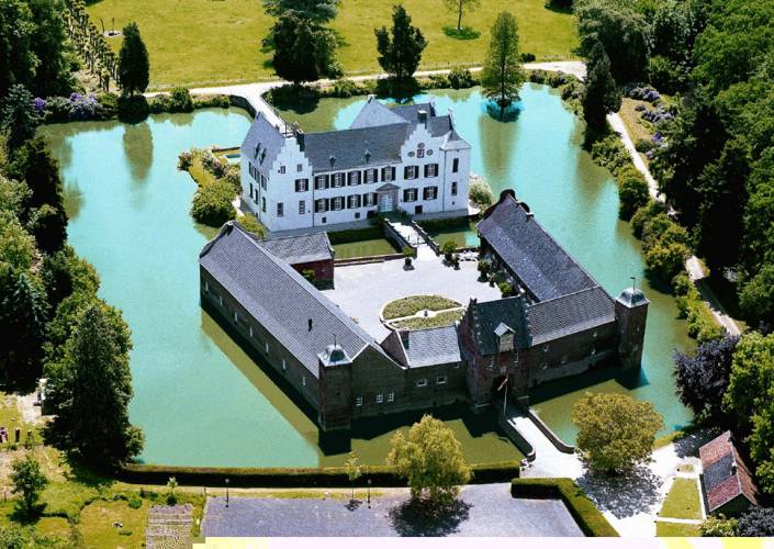 Wasserburg Heimerzheim im Rheinland